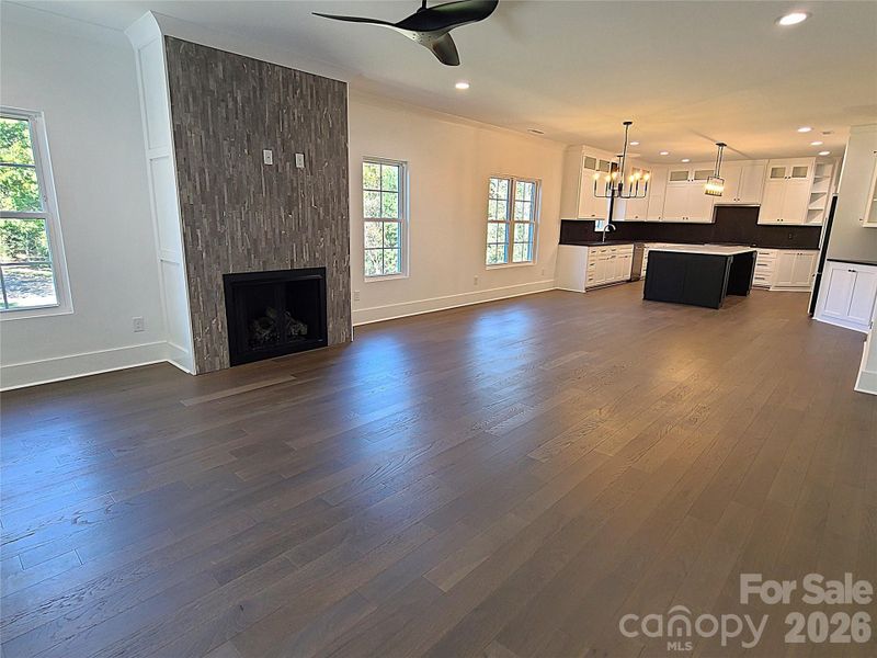 Spacious, unfurnished interior of a new home in , Hickory (Image 41).