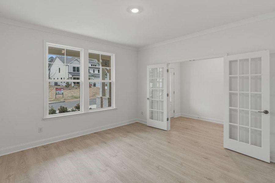 Spacious, unfurnished interior of a new home in Reserve at Hickory Walk, Kennesaw (Image 26).