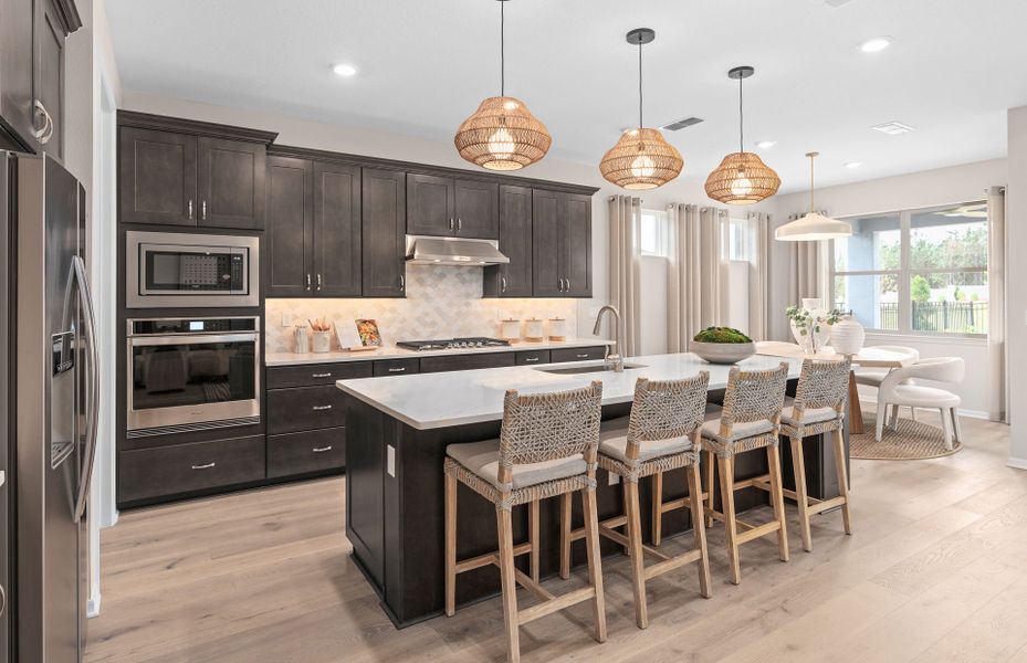 Representative furnished interior of a home built from the Prestige by Del Webb in Del Webb Lakehaven, Clermont (Image 7). Representative furnished interior of a home built from the Prestige by Del Webb in Del Webb Lakehaven, Clermont (Image 7).