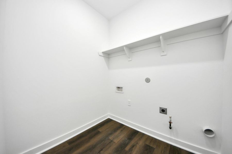 Image 10 of a home in . Image 10 of a home in .