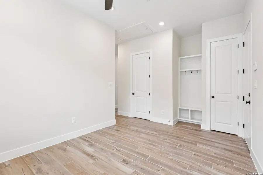 Spacious, unfurnished interior of a new home in Village at Three Oaks, Seguin (Image 15). Spacious, unfurnished interior of a new home in Village at Three Oaks, Seguin (Image 15).