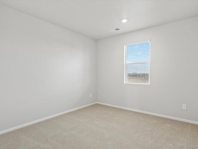 Spacious, unfurnished interior of a new home in , Windsor (Image 28).