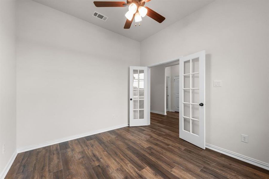Spacious, unfurnished interior of a new home in Parker Heights, Valley View (Image 15).