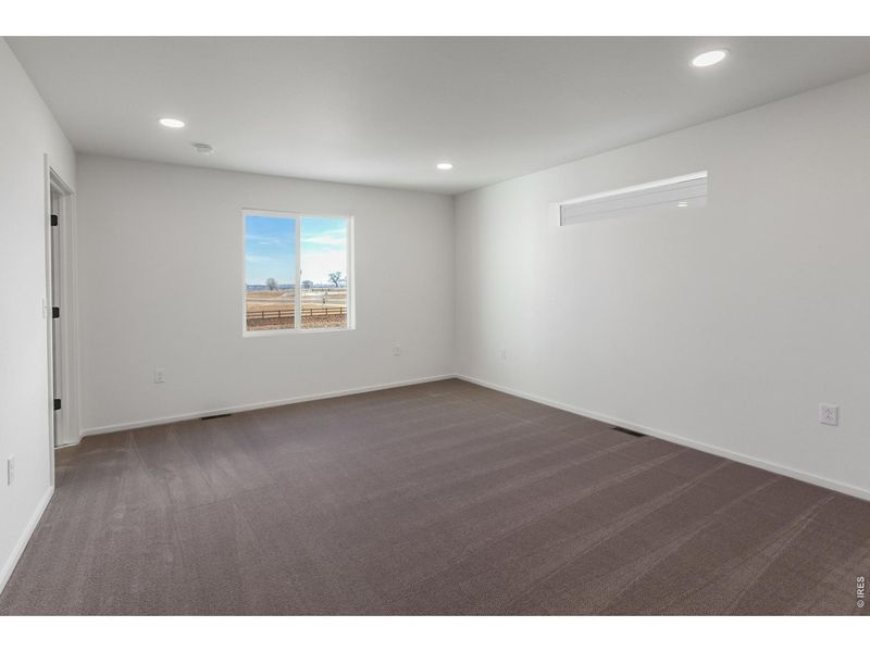 Spacious, unfurnished interior of a new home in , Johnstown (Image 35).