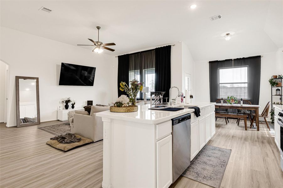 Furnished interior view inside a new home in Oakwood Estates, Waller (Image 6). Furnished interior view inside a new home in Oakwood Estates, Waller (Image 6).