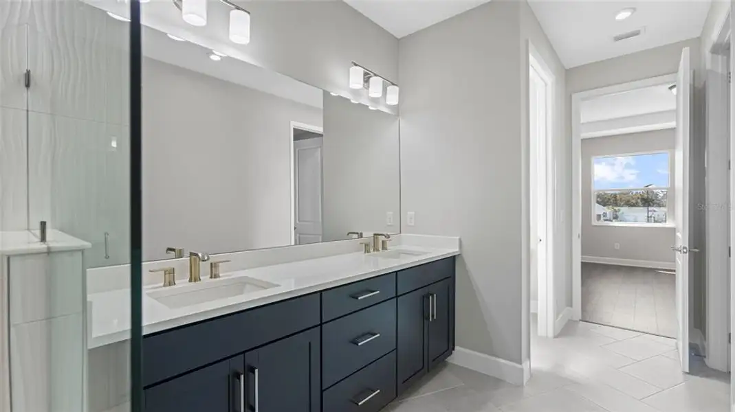 Furnished interior view inside a new home in Cresswind at Hammock Oaks, Lady Lake (Image 8).