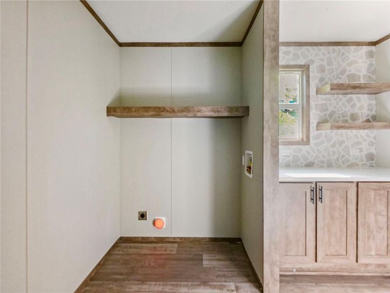 Spacious, unfurnished interior of a new home in , Clarkesville (Image 21).