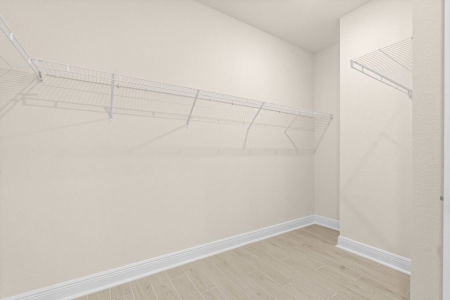 Spacious, unfurnished interior of a new home in Lake Merial, Panama City (Image 25).