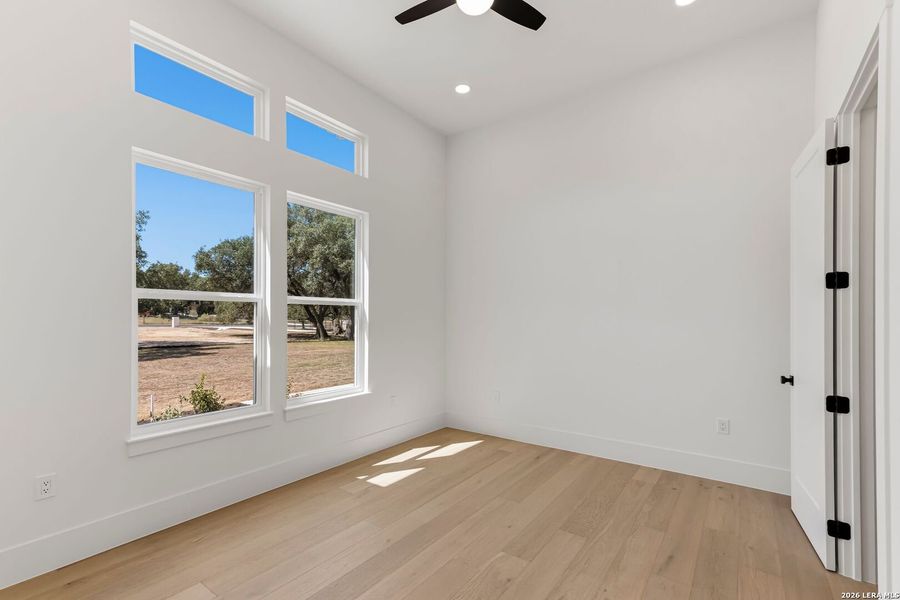Spacious, unfurnished interior of a new home in , Boerne (Image 22).