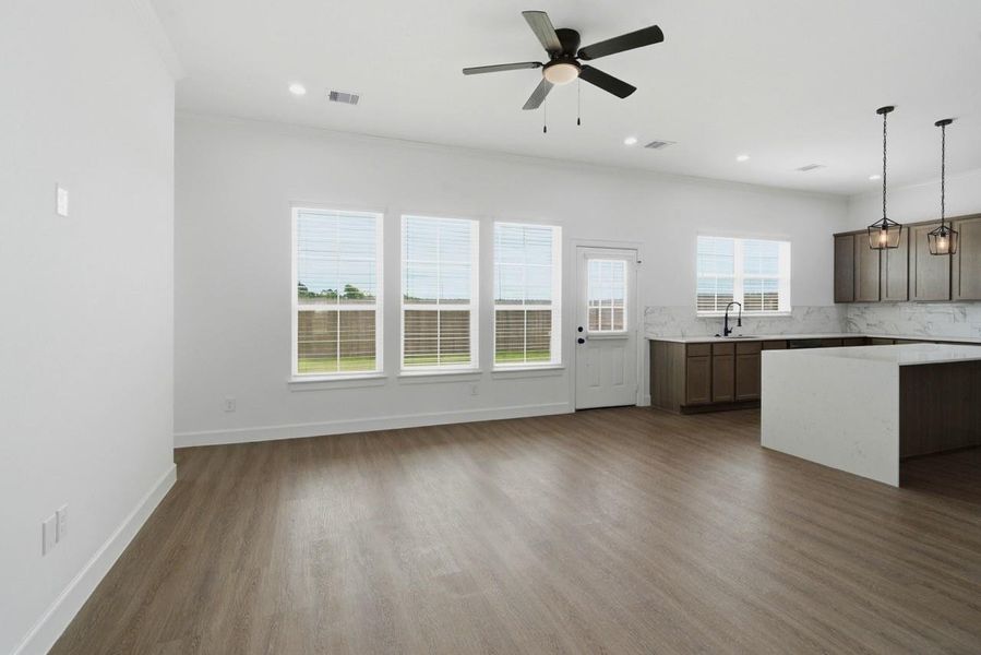 Spacious, unfurnished interior of a new home in , El Campo (Image 24). Spacious, unfurnished interior of a new home in , El Campo (Image 24).