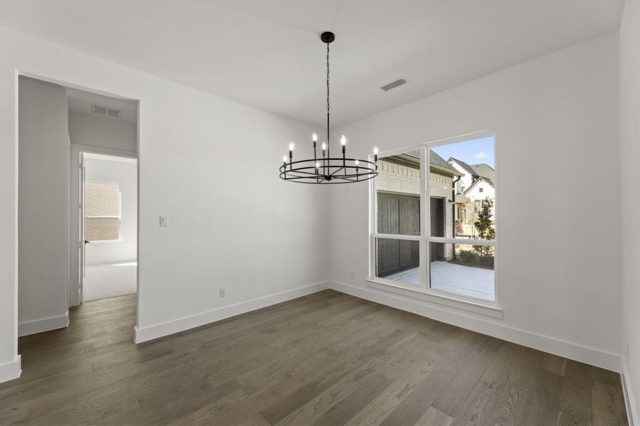 Spacious, unfurnished interior of a new home in Estates at Rockhill, Frisco (Image 16).