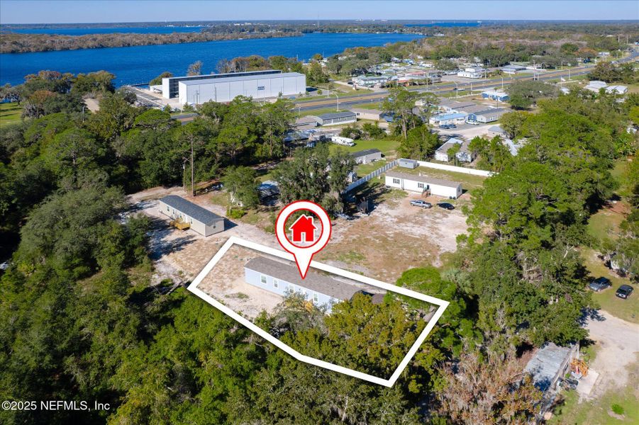 Image 33 of a home in . Image 33 of a home in .