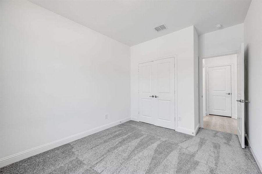 Spacious, unfurnished interior of a new home in Stoneridge, Melissa (Image 29).