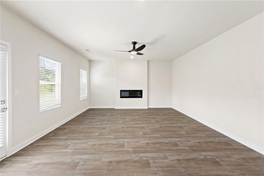 Spacious, unfurnished interior of a new home in Fern Dale, Fairburn (Image 24).
