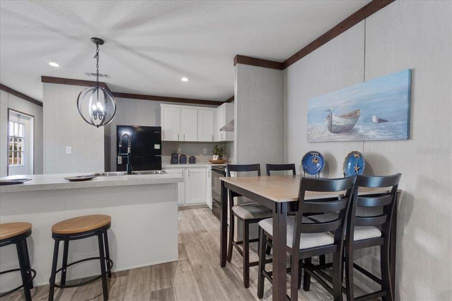 Furnished interior view inside a new home in , Chiefland (Image 3).