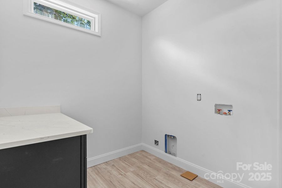 Image 21 of a home in .