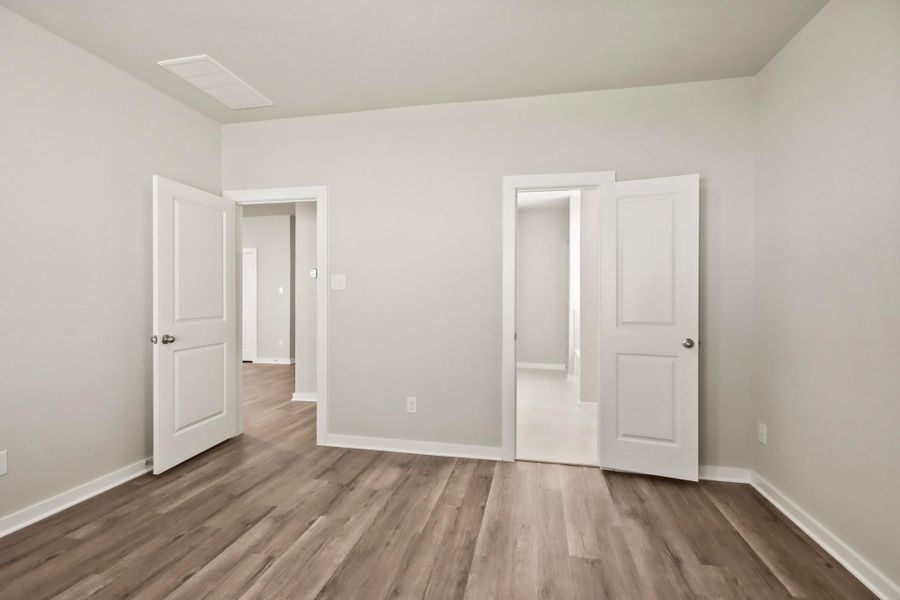 Spacious, unfurnished interior of a new home in Westridge Cove, Conroe (Image 19). Spacious, unfurnished interior of a new home in Westridge Cove, Conroe (Image 19).