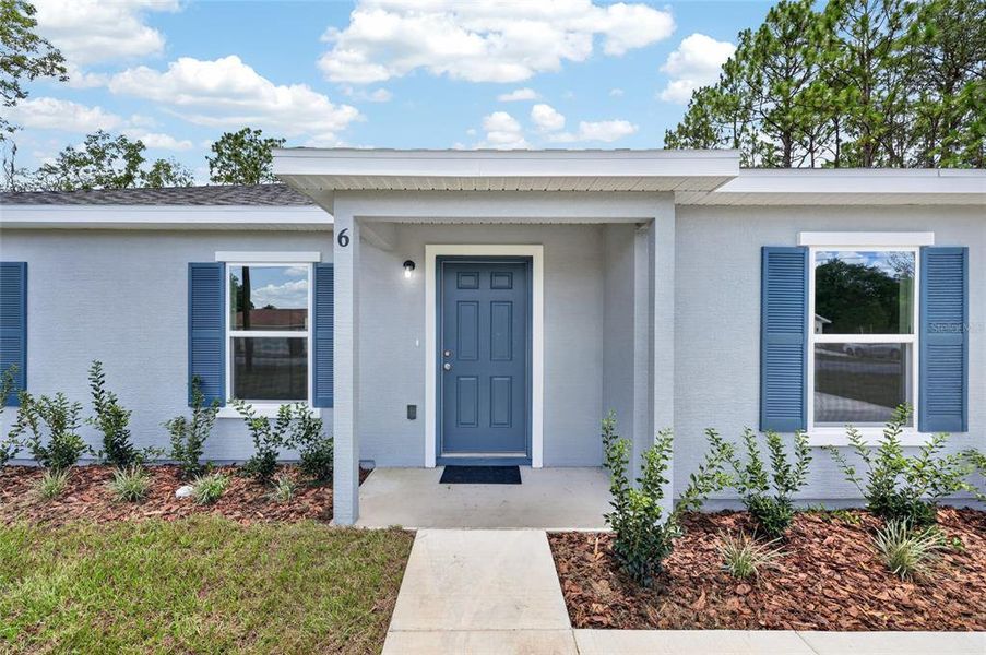 Exterior details and patio area of a home in , Ocala (Image 22).