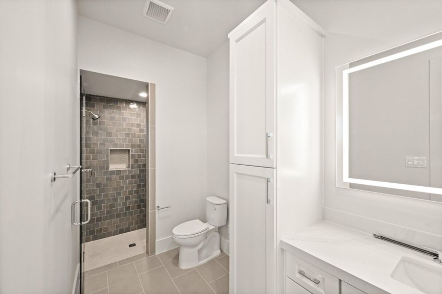 Furnished interior view inside a new home in , Sugar Land (Image 13). Furnished interior view inside a new home in , Sugar Land (Image 13).
