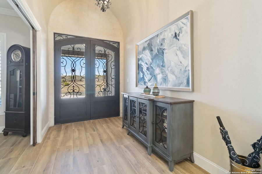 Furnished interior view inside a new home in , Boerne (Image 17).