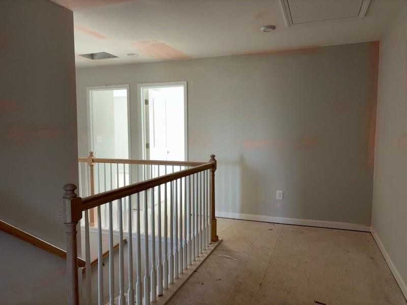 Spacious, unfurnished interior of a new home in Lake Shore, Winder (Image 21). Spacious, unfurnished interior of a new home in Lake Shore, Winder (Image 21).