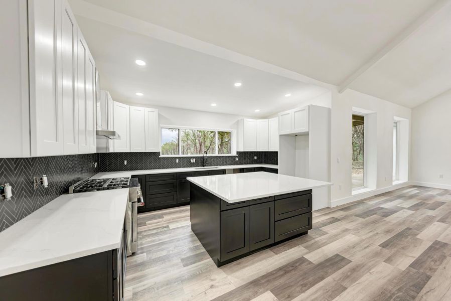 Spacious, unfurnished interior of a new home in , Bertram (Image 32).