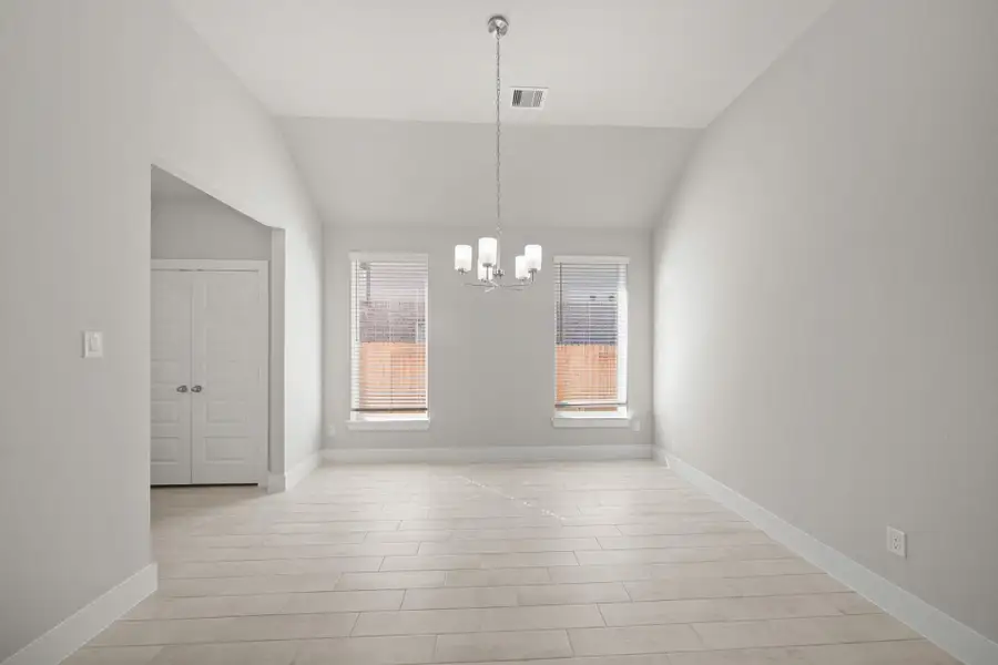 Spacious, unfurnished interior of a new home in Beacon Hill, Waller (Image 9). Spacious, unfurnished interior of a new home in Beacon Hill, Waller (Image 9).