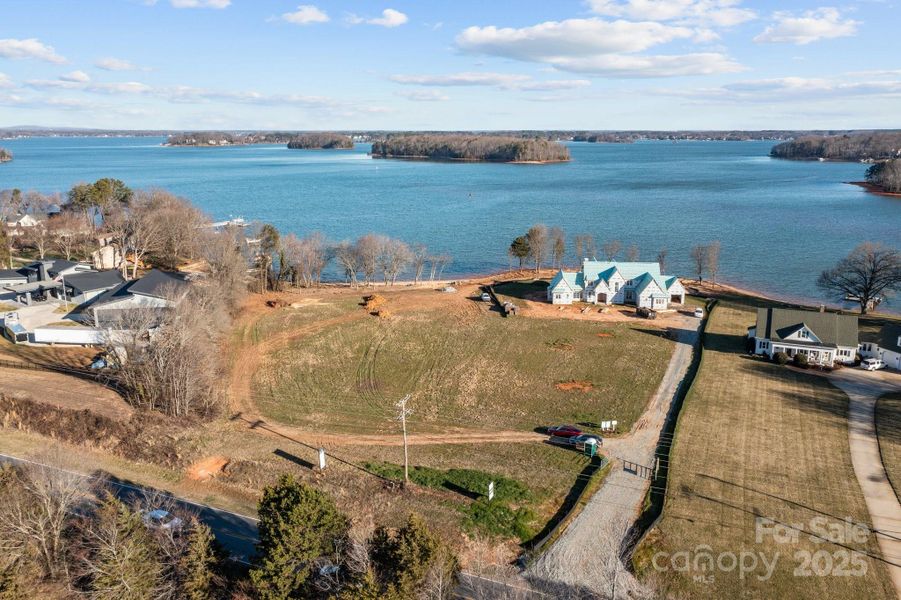 Image 3 of a home in .