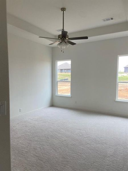 Spacious, unfurnished interior of a new home in Hillview Addition, Decatur (Image 8).