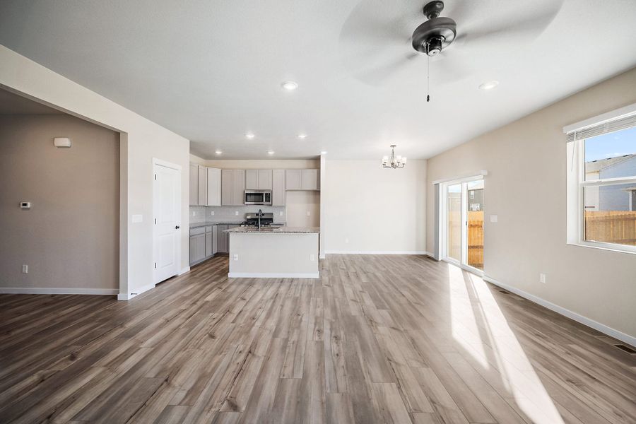 Spacious, unfurnished interior of a new home in The Glen, Colorado Springs (Image 25). Spacious, unfurnished interior of a new home in The Glen, Colorado Springs (Image 25).