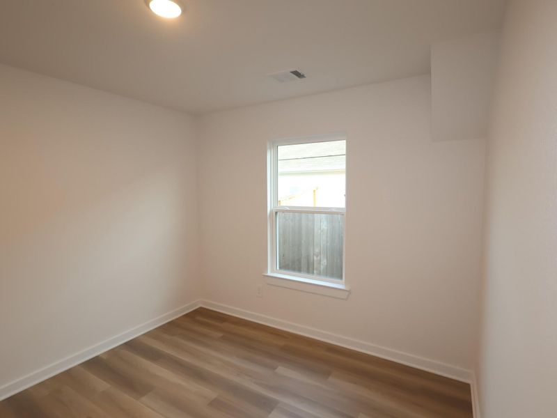 Spacious, unfurnished interior of a new home in Moran Ranch, Willis (Image 6).