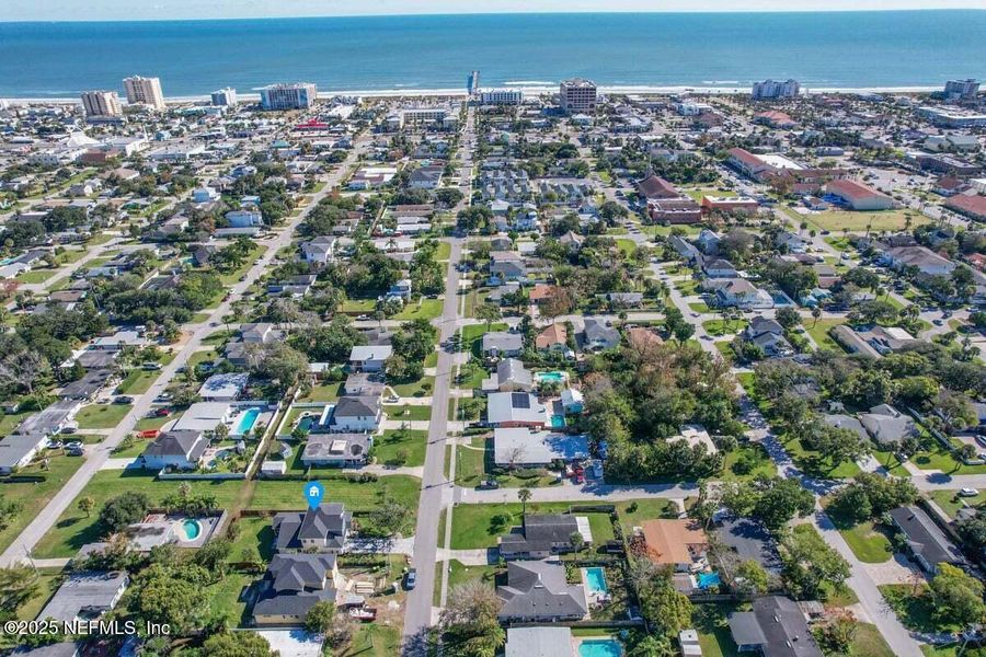 Image 34 of a home in .