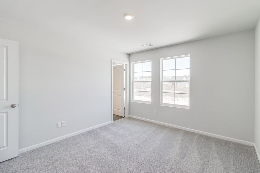 Spacious, unfurnished interior of a new home in Haynes Park, Columbia (Image 22).
