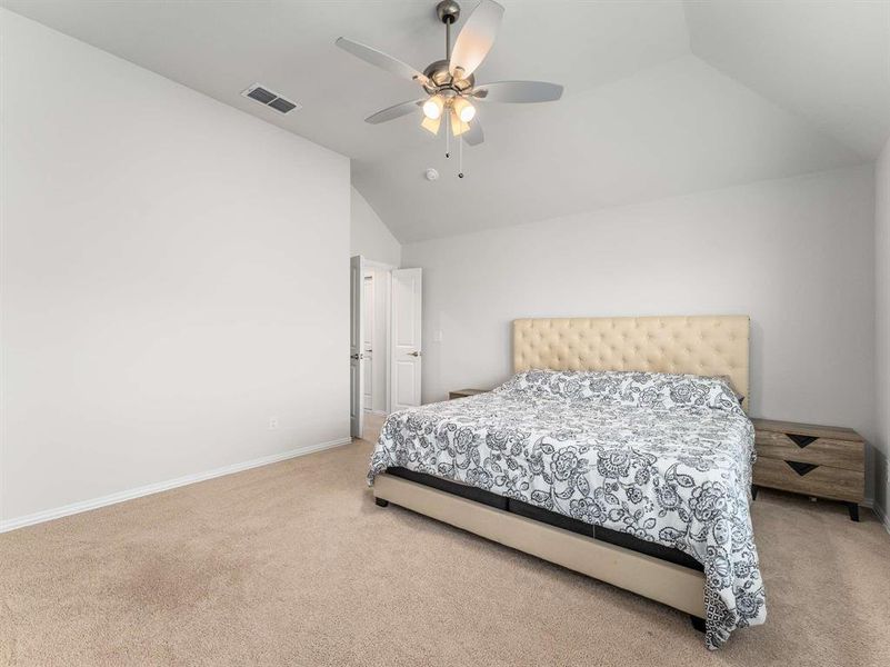 Furnished interior view inside a new home in Emerald Vista, Wylie (Image 17). Furnished interior view inside a new home in Emerald Vista, Wylie (Image 17).