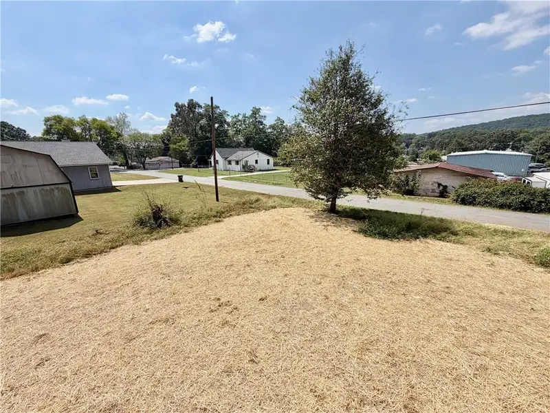 Image 22 of a home in .