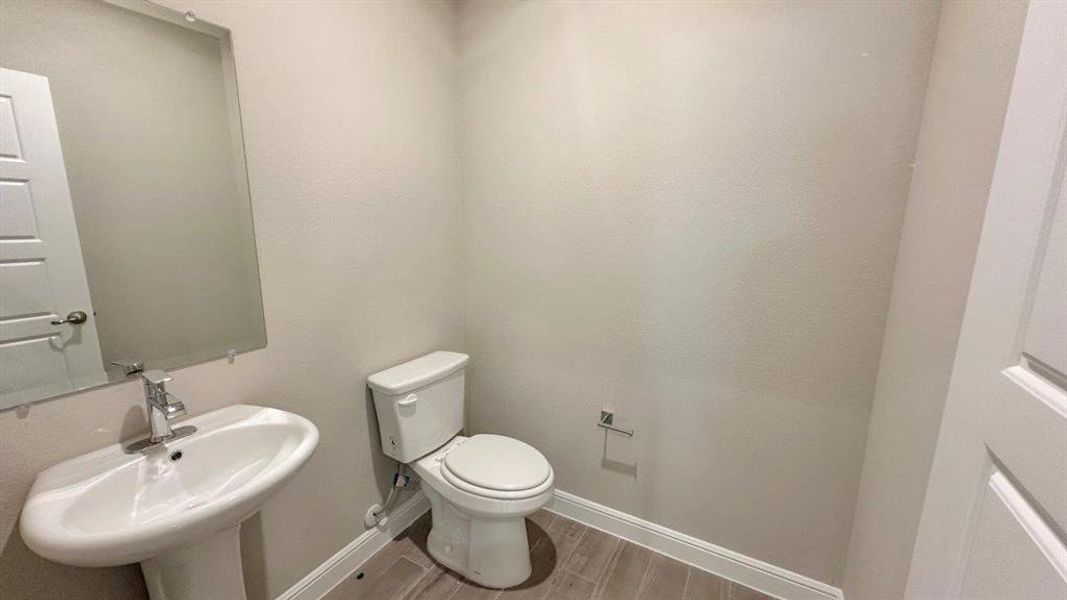 Furnished interior view inside a new home in Rock Creek Ranch, Fort Worth (Image 11).