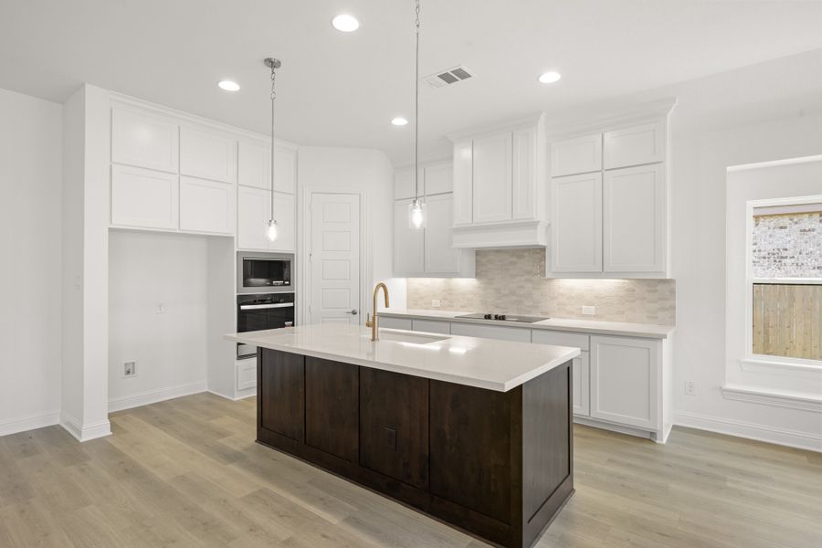 Furnished interior view inside a new home in Ridgepoint, Midlothian (Image 9).