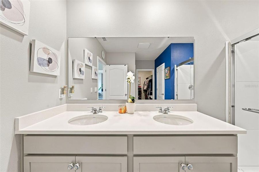 Image 37 of a home in .