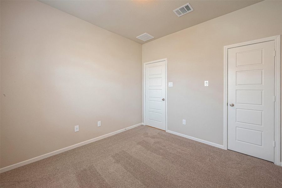 Spacious, unfurnished interior of a new home in Rollingbrook Estates, Baytown (Image 22). Spacious, unfurnished interior of a new home in Rollingbrook Estates, Baytown (Image 22).