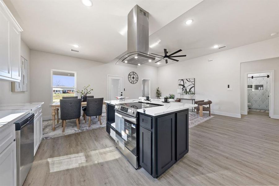 Furnished interior view inside a new home in , Gun Barrel City (Image 12).