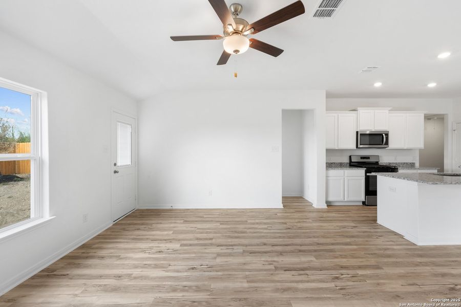 Image 20 of a home in Preserve at Medina.