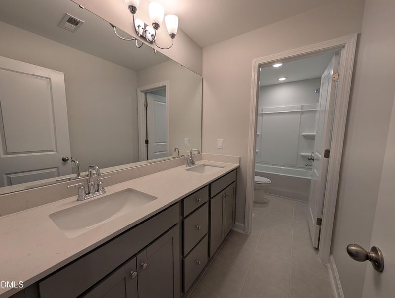 PXL_20260421_222215410.MP