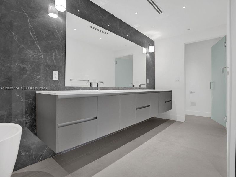 Furnished interior view inside a new home in , Pompano Beach (Image 7).