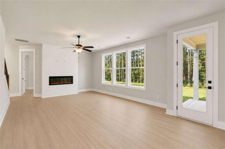 Spacious, unfurnished interior of a new home in Patillo Manor, Stockbridge (Image 20). Spacious, unfurnished interior of a new home in Patillo Manor, Stockbridge (Image 20).