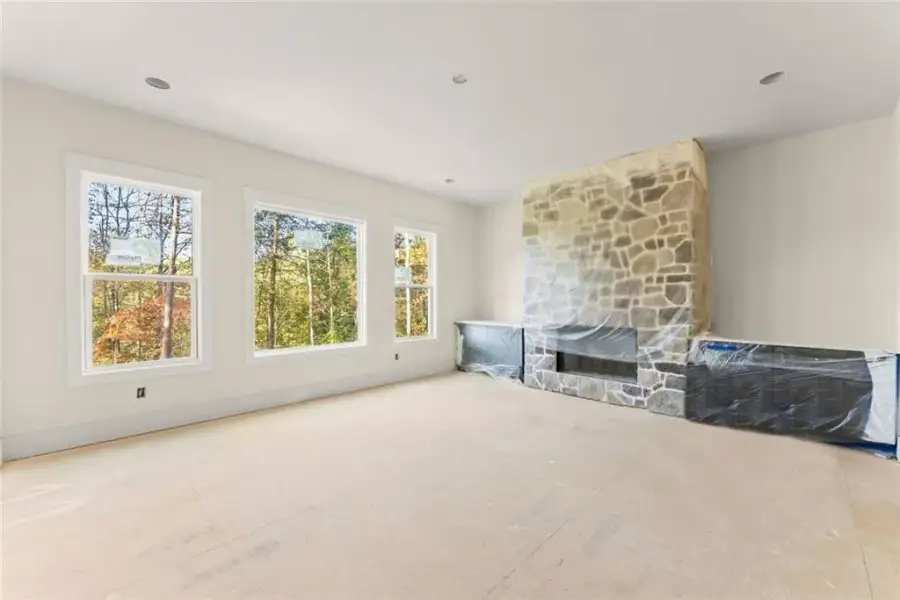 Image 37 of a home in .