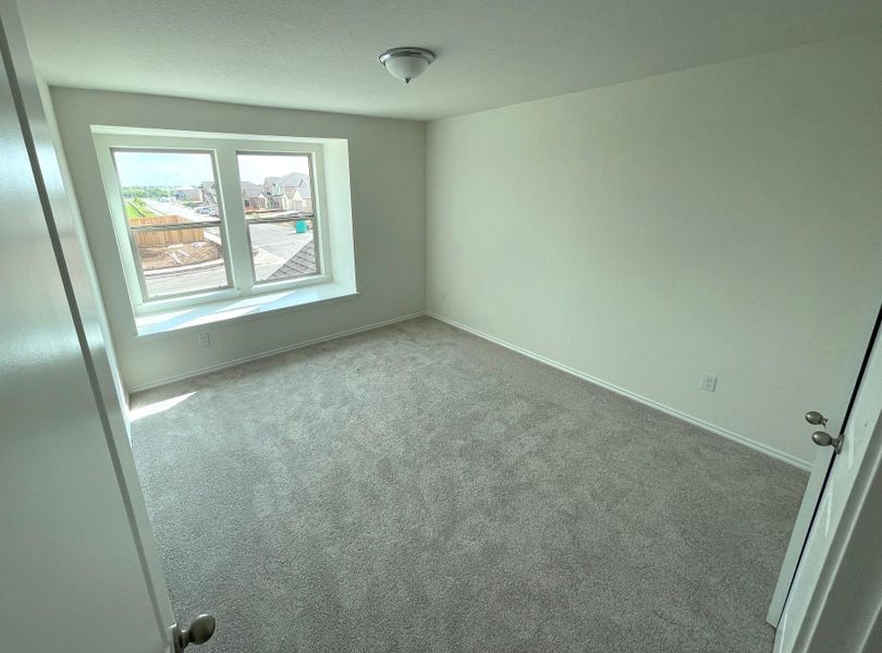 Spacious, unfurnished interior of a new home in Mustang Valley, Manor (Image 12). Spacious, unfurnished interior of a new home in Mustang Valley, Manor (Image 12).