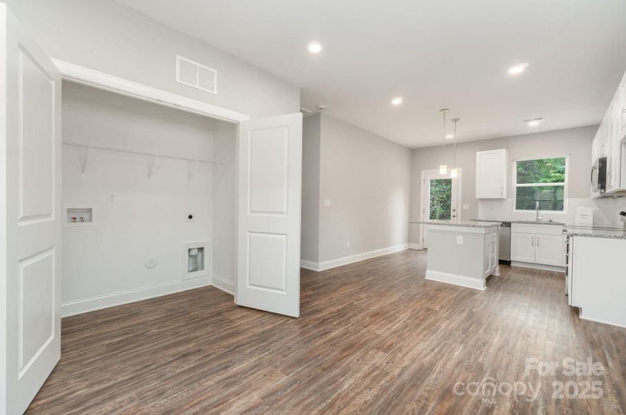 Spacious, unfurnished interior of a new home in , Gastonia (Image 14).