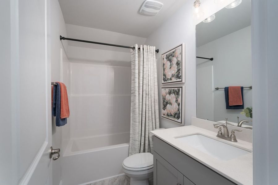 Representative furnished interior of a home built from the 3327 by Adams Homes in The Fields of Walnut Creek, Pendergrass (Image 31).