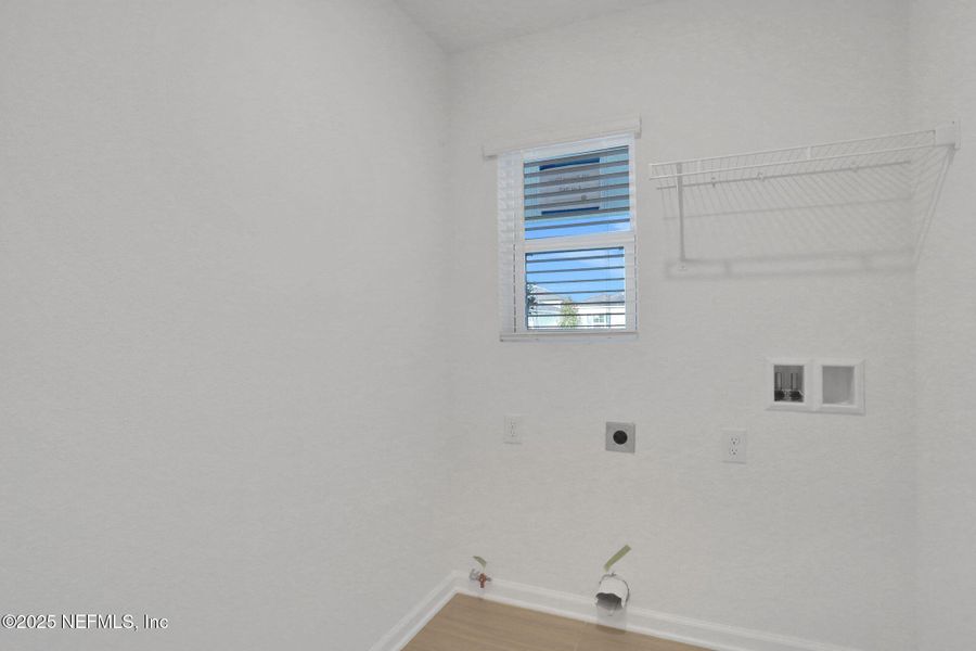 Spacious, unfurnished interior of a new home in Cordova Palms, St. Augustine (Image 32).