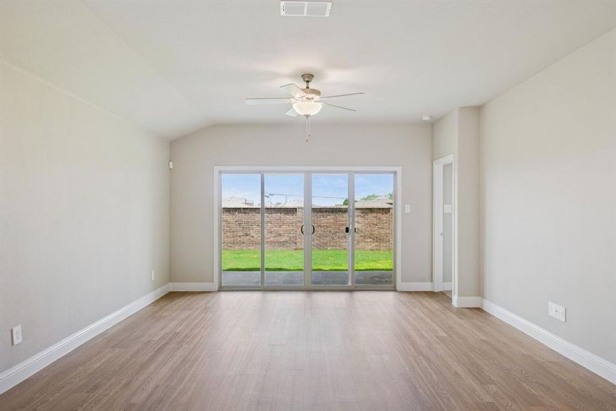 Photo is not of the actual home, but is an inspirational photo of builder’s model home and may depict options, furnishings, and/or decorator features that are not included.